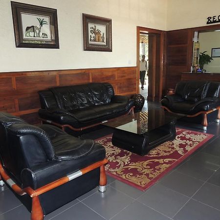 New Dodoma Hotel Buitenkant foto