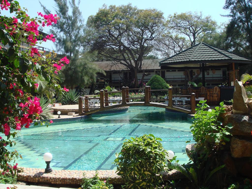 New Dodoma Hotel Buitenkant foto