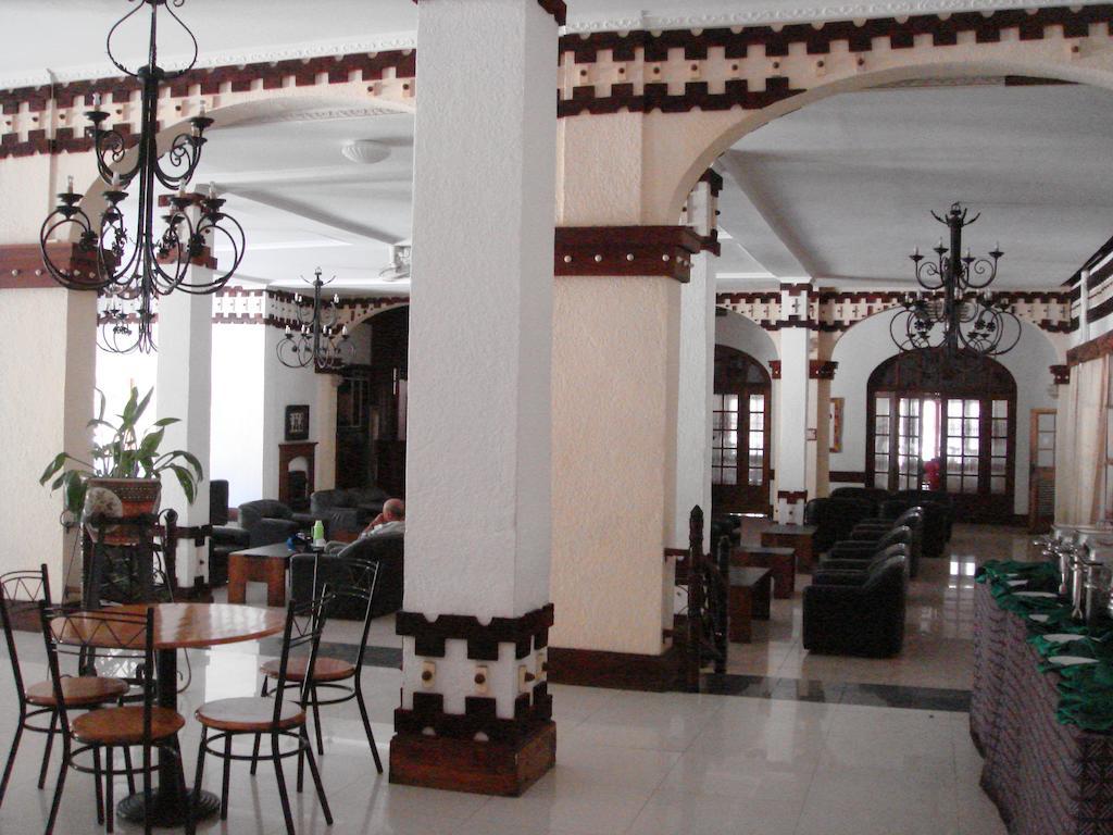 New Dodoma Hotel Buitenkant foto