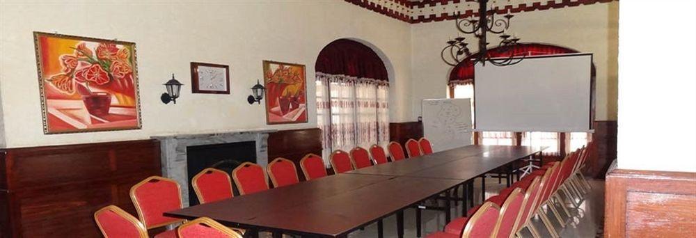 New Dodoma Hotel Buitenkant foto