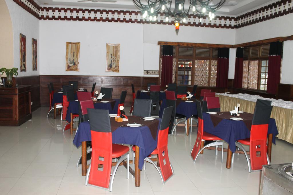 New Dodoma Hotel Buitenkant foto
